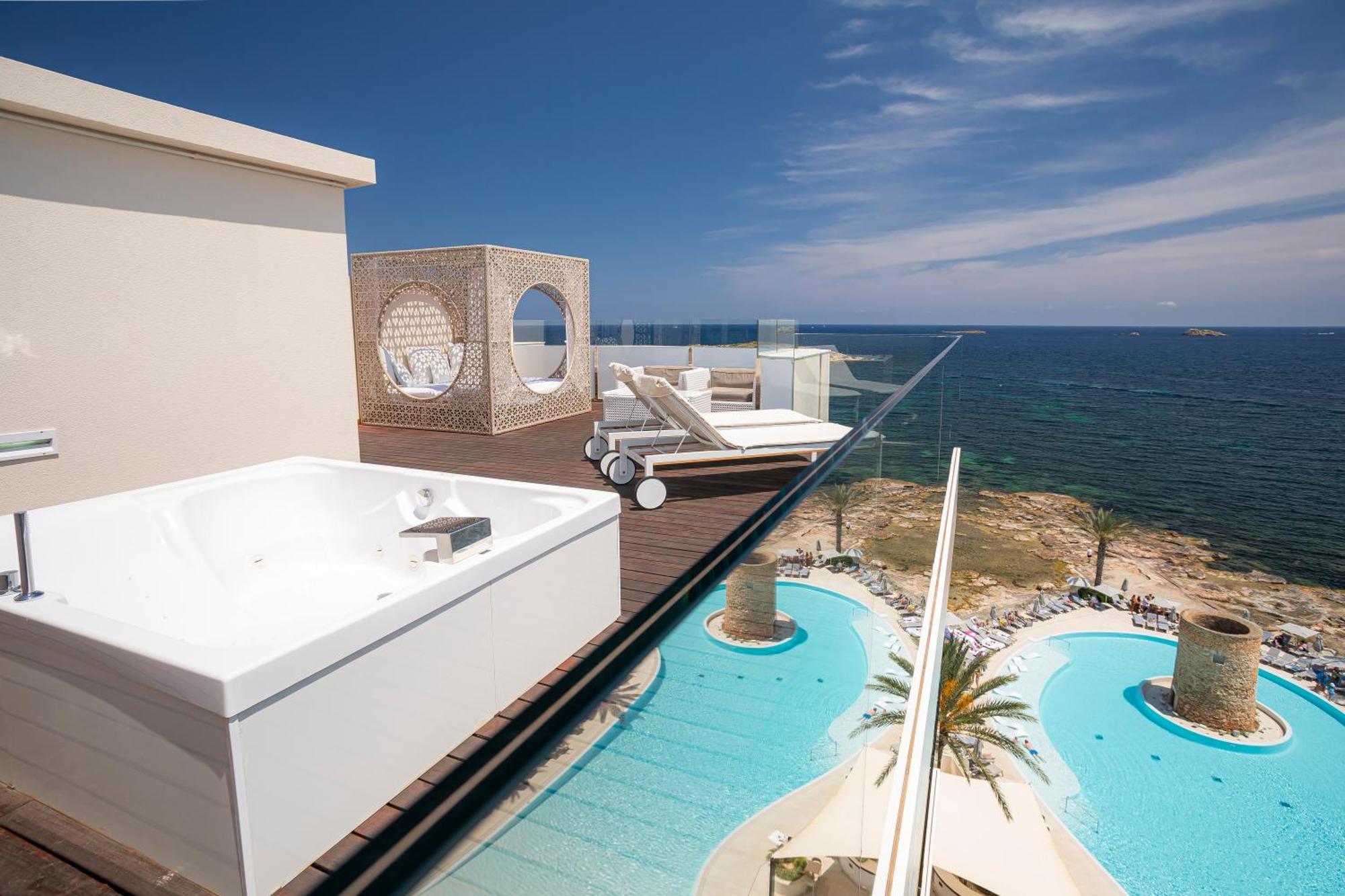 Hotel Torre Del Mar - Ibiza Playa d'en Bossa Exterior photo